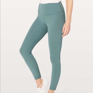 Wunder Under High Rise 7/8 Leggings